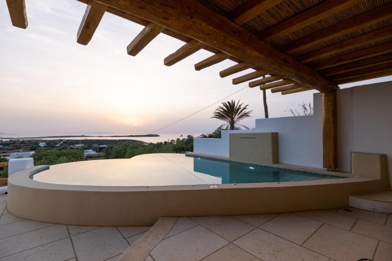 Utopia Suites By Anna Platanou Agia Irini  Exterior photo